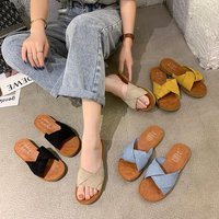 새로운 여름 야외 집 슬리퍼 여성 스퀘어 헤드 레이디 샌들 슬리퍼 여성 신발 플랫 샌들 여성용