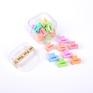 กิ๊บติดผมพลาสติกขนาดเล็ก 2 ซม. สไตล์หวาน สีสันสดใส สำหรับผู้หญิง - หลายแบบ สำหรับ<span class=keywords><strong>ผม</strong></span>สั้น <span class=keywords><strong>ผม</strong></span>ถัก <span class=keywords><strong>ผม</strong></span>ครึ่งหัว แบบต่างประเทศ - Product Image 4