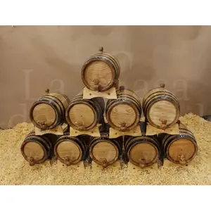 Barril de Roble de 2L con Grifo para Almacenamiento de Cerveza y Licores, Modelo The Barrel House - Product Image 2