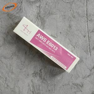 Alta calidad 3,2*350mm 2,5mm * 300mm <span class=keywords><strong>1</strong></span>/<span class=keywords><strong>16</strong></span> 3/32 <span class=keywords><strong>1</strong></span>/8 5/32 <span class=keywords><strong>6013</strong></span> fabricante <span class=keywords><strong>de</strong></span> electrodos <span class=keywords><strong>de</strong></span> soldadura varilla <span class=keywords><strong>de</strong></span> soldadura J421 J422 paquete OEM - Product Image 6