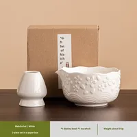 Service à thé matcha en fleurs de cerisier en relief 4 pièces support de fouet en céramique cuillère en bambou tamis Matcha outil de fabrication outils de thé de style japonais
