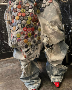 Nieuwe Stijl Uniek Ontwerp Diy Fles Cap Gescheurde Rechte Been Gewassen Wijd Uitlopende Broek Casual Hoge Taille Denim Vrouwen Jeans - Product Image 3