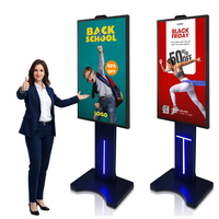 Señalización Digital para Ventanas de Alta Luminosidad 2500nits 4K para Marketing de Marcas Minoristas, Pantalla Legible Bajo la Luz Solar con Soporte USB Plug and Play