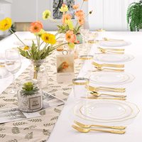 Assiettes jetables en plastique blanc doré style baroque, 60 pièces, 10,25 pouces, 30 assiettes à salade 7,5 pouces, robustes pour mariage/bébé