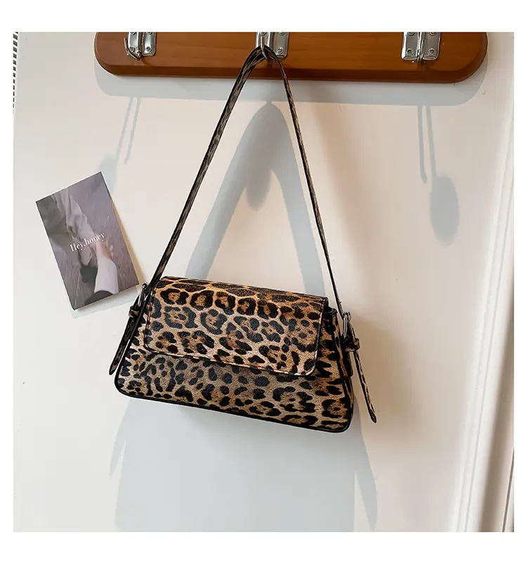 Bolsa de ombro retrô simples com estampa de leopardo pequena e moderna por atacado Kazze