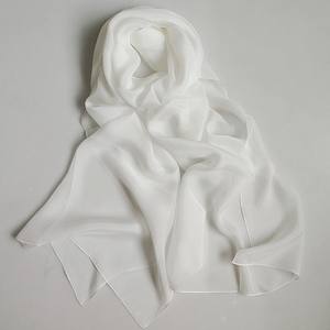 Sciarpe in <span class=keywords><strong>Pura</strong></span> <span class=keywords><strong>Seta</strong></span> Chiffon Bianca 6mm 180x90 Sciarpe in Chiffon <span class=keywords><strong>di</strong></span> <span class=keywords><strong>Seta</strong></span> Liscia per Tintura - Product Image 3