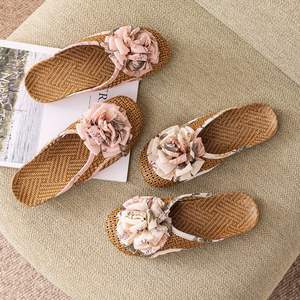 Sandalias de Ratán para Mujer, Antideslizantes, Tejidas en Bambú, con Suela de PVC, Decoración Floral, Talla Adulta, para Verano - Product Image 1