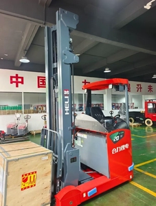 Montacargas Eléctrico HELI de 1.6 Toneladas, 6m de Alcance, 48V, Batería de Plomo-Ácido/Litio, Autónomo, para Pasillos Estrechos, Fabricado en China - Product Image 2