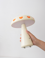 Lampe de table tactile sans fil LED Soda, nouvelle conception OEM/ODM, design moderne, fonction flexible, matériau PC, alimentée par batterie, veilleuse