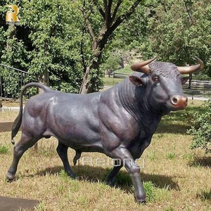 Sculpture de taureau en cuivre grandeur nature décorative extérieure Statue de taureau en bronze à vendre - Product Image 6