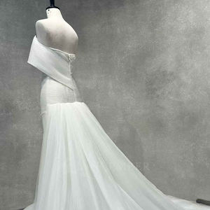 Vestidos de Novia Largos de Sirena con Cuello Barco, Modernos y Elegantes, con Apliques de Encaje Floral de Cristal Color Marfil, para Mujer, Modelo NT10 - Product Image 5