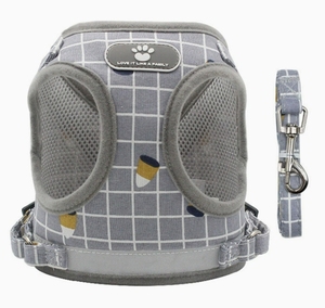 小型犬用ペットリーシュとハーネスセット-ポリエステル製ソリッドクラシックデザイン、光反射＆通気性あり - Product Image 1