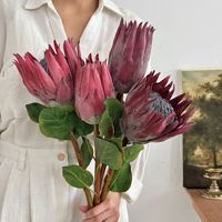 Fleurs artificielles en soie : roses, proteas, eucalyptus – Décorations pour mariages, aménagements hôteliers, salons et tables à manger