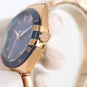 Reloj de Pulsera para Hombre de Lujo, Nuevo y Moderno, con Correa Integrada de Acero Dorado, Esfera Azul, Bisel de Cerámica, Visualización de Fecha, Cristal de Zafiro Automático - Product Image 4