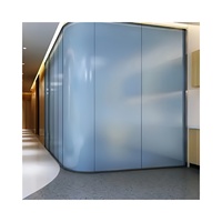 Verre feuilleté intelligent bleu commutable et trempé pour salle de bain, mur rideau industriel moderne, décoration d'escalier extérieur