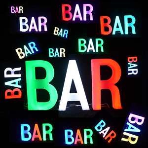 Lumière <span class=keywords><strong>de</strong></span> scène mobile à 26 LED pour la décoration, le <span class=keywords><strong>bureau</strong></span>, le commerce <span class=keywords><strong>de</strong></span> détail - Lettres lumineuses KISS ME LOVE MARRY ME - Product Image 1