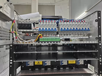 Système solaire hybride sur mesure FP2 48V 12+12.8KW 400V+N BD LD 3 phases 230V Système d'alimentation télécom avec connexion PV