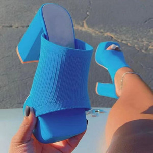 Nuovo arrivo ragazze moda <span class=keywords><strong>donna</strong></span> giallo pantofole alta piattaforma zeppa <span class=keywords><strong>sandali</strong></span> tacco alto quadrato per le signore - Product Image 4