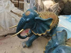 जीवन आकार के आउटडोर उद्यान सजावट के लिए कांस्य हाथी मूर्तियां - Product Image 4