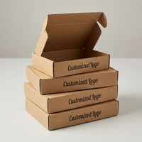 Boîte d'expédition en carton ondulé écologique avec logo personnalisé imprimé, revêtement UV, gaufrage, pelliculage mat et doublure en éponge