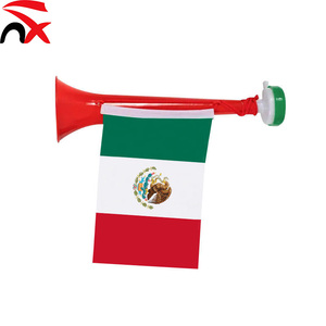 Altavoces <span class=keywords><strong>de</strong></span> Plástico Baratos al por Mayor para Animar en Eventos Deportivos 2026 con Banderas <span class=keywords><strong>de</strong></span> Países - Product Image 5