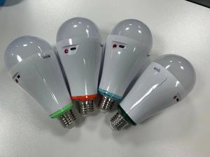 במפעל ישיר למכור סיטונאי חירום באיכות גבוהה חירום נטענת e27/b22 חיים <span class=keywords><strong>led</strong></span> נורות - Product Image 5