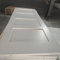 Porte de chambre à coucher de style minimaliste classique en bois massif, finition peinture laquée, double porte, sur mesure, couleur blanc laiteux