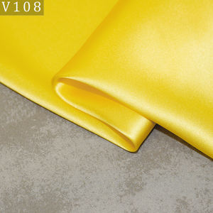 通気性のあるソフトイエローゴールデンシャイニングヒアルロン酸100ピュアシルクシャルムーズサテン生地ビーガンフレンチウェディングドレス用 - Product Image 5