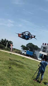 เครื่องบินไฟฟ้าแบบ EVTOL สองที่นั่ง สำหรับการเดินทางส่วนบุคคล พร้อมระบบขึ้นและลงจอดในแนวตั้ง ทำจากคาร์บอนไฟเบอร์ - Product Image 1
