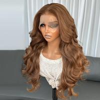 Wig sintetis lace front rambut panjang natural wavy Latisha Wholesale, sudah di-pre-pluck, tahan panas, untuk wanita.