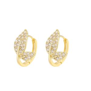 Nouveau élégant luxueux micro-pavé Zircon boucles d'oreilles créoles Simple forme de feuille Style polyvalent grand cadeau à la mode mode boucles d'oreilles - Product Image 5