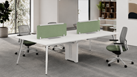 Postazione di Lavoro Moderna per 4 Persone con Schermo Privacy in Tessuto, Arredamento per Ufficio Commerciale per Spazi Open Space