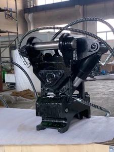 Mini Excavadora Accesorio hidráulico basculante enganche rápido - Product Image 5