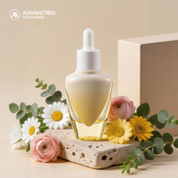 Flacon compte-gouttes en verre dépoli transparent 30ml 50ml, forme unique avec pompe à pression argentée pour emballage de parfum, huile et soins de la peau