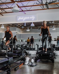 Mới đến xformer Pilates Cải Cách thiết bị giường tập thể dục phòng tập thể dục cá nhân sử dụng phòng tập thể dục tập thể dục nhôm megareformer máy - Product Image 5