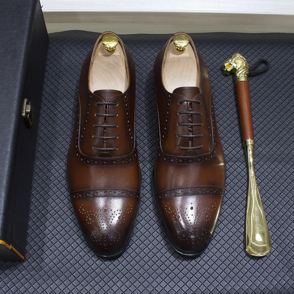 สีน้ำตาล