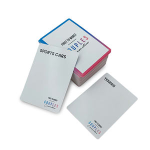 <span class=keywords><strong>Jeu</strong></span> de cartes d'activité pour couples personnalisé avec des sujets amusants comme la randonnée - Product Image 5