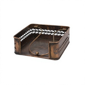 Porte-serviettes galvanisé au design antique, de qualité supérieure, forme personnalisée, à prix abordable - Product Image 1