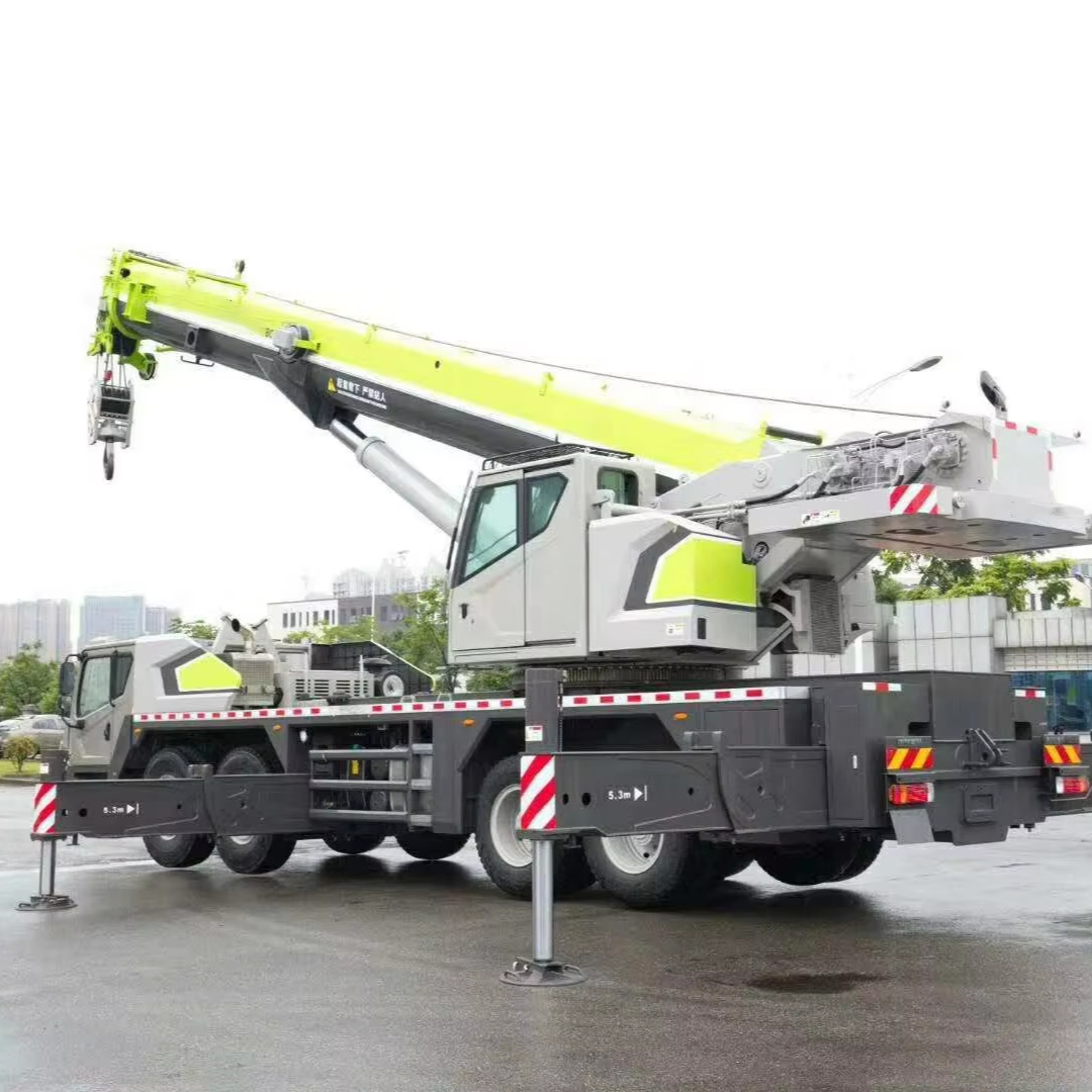 ZTC800H5, китайский бренд, мобильный кран-манипулятор, цена 80 тонн с 5 телескопическими стрелами