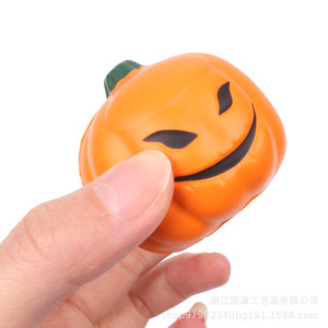 Juguete Antiestrés de Calabaza de Halloween, Decoración Interior de Plástico Suave para Niños - Product Image 5