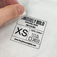 Vente en gros de vêtements personnalisés Presse à repasser à chaud Étiquette de lavage sans étiquette Étiquette de cou Logo Impression d'étiquettes par transfert thermique pour T-shirts