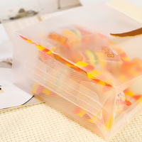 Sacs en plastique personnalisés de Noël et de mariage pour biscuits, bonbons, collations, emballage cadeau imperméable de souvenirs de festival, sac de pochette sur support