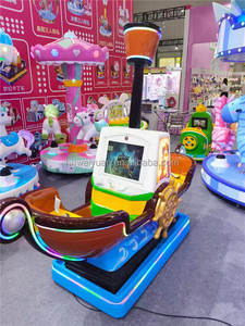Nouveau <span class=keywords><strong>bateau</strong></span> <span class=keywords><strong>pirate</strong></span> 2 places Kiddie Ride Machine d'amusement de <span class=keywords><strong>jeu</strong></span> vidéo d'intérieur à pièces avec centre commercial vidéo interactif 220v - Product Image 4