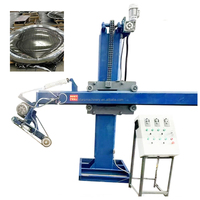 Machine de polissage de coupes de réservoir en acier inoxydable, rectifieuse de surface CNC pour le polissage intérieur des coupes de réservoir sous pression