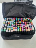 Ensemble de 120 stylos marqueurs artistiques