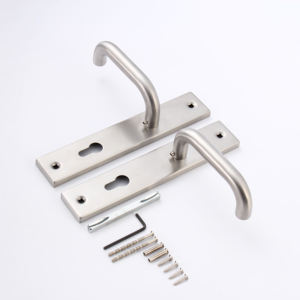 Maniglia per <span class=keywords><strong>Porta</strong></span> in Legno con Serratura in Acciaio Inox dal Design Semplice su Piastra - Product Image 2