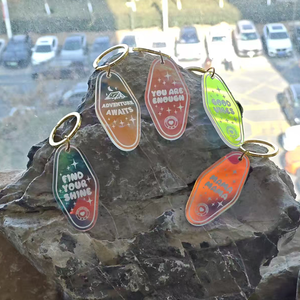 Hot Popular Rainbow Holographic Acrylic <strong>Keychain</strong> Fashion Hotel <strong>Keychain</strong> Custom LOGO Letter Printing Iridescent Motel Keychains - Product Image 4