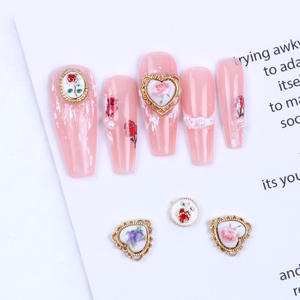 <span class=keywords><strong>2022</strong></span> TSZS Retro alivio melocotón Rosa Corazón <span class=keywords><strong>de</strong></span> joyería <span class=keywords><strong>de</strong></span> aleación <span class=keywords><strong>de</strong></span> nuevo las <span class=keywords><strong>uñas</strong></span> <span class=keywords><strong>de</strong></span> joyas <span class=keywords><strong>de</strong></span> diamantes <span class=keywords><strong>de</strong></span> muestra gratis - Product Image 5