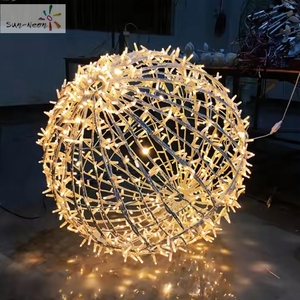 Personalizable al aire libre creativo calle árbol 3D redondo LED bola motivo luz-colorido colgante decorativo para vacaciones - Product Image 1