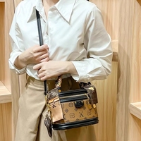 Sacs à main de créateurs de marques renommées, sacs à bandoulière luxueux pour femmes, sacs fourre-tout imperméables à porter en bandoulière